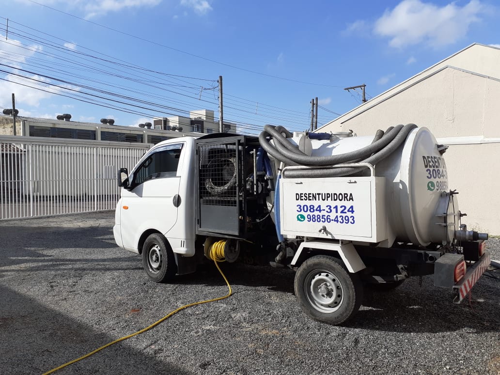 limpeza caixa de gordura desentupidora kennedy curitiba